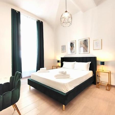 The Gold Apartment Рим Екстер'єр фото
