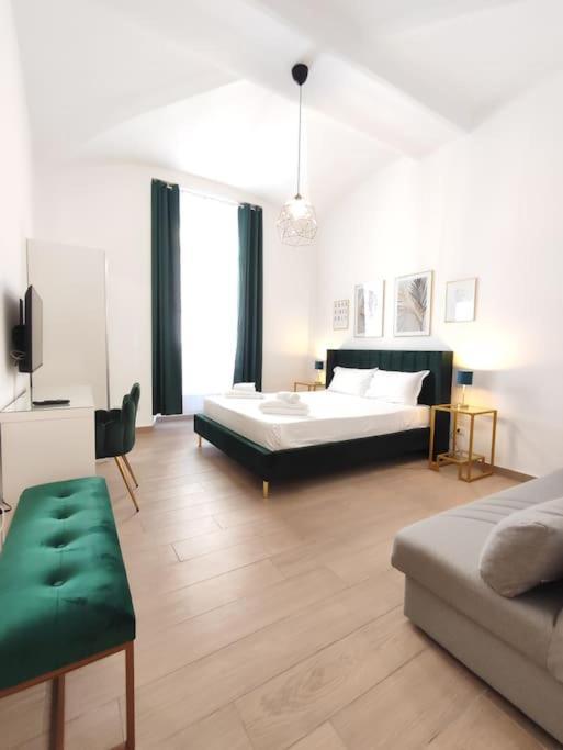 The Gold Apartment Рим Екстер'єр фото